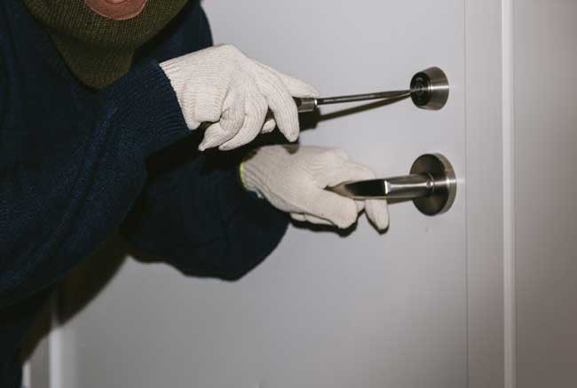 �z�[���Z�L�����e�B����